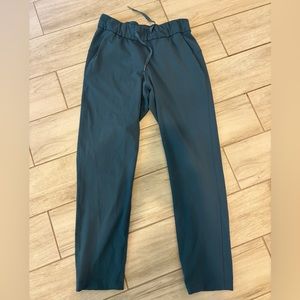 Women’s Lululemon Pants Size 4